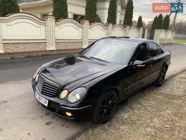 Чорний Мерседес Е-Клас, об'ємом двигуна 3 л та пробігом 252 тис. км за 6200 $, фото 1 на Automoto.ua
