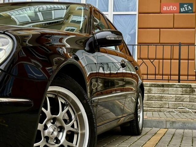 Черный Мерседес Е-Класс, объемом двигателя 2.1 л и пробегом 221 тыс. км за 7800 $, фото 67 на Automoto.ua