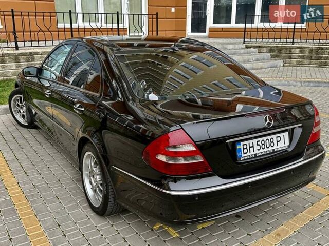 Черный Мерседес Е-Класс, объемом двигателя 2.1 л и пробегом 221 тыс. км за 7800 $, фото 45 на Automoto.ua