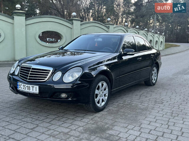 Черный Мерседес Е-Класс, объемом двигателя 2.2 л и пробегом 317 тыс. км за 6700 $, фото 9 на Automoto.ua
