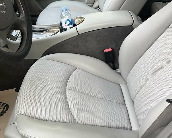 Мерседес Е-Клас 2007 у Одесі на Automoto.ua Чорний Мерседес Е-Клас, об'ємом двигуна 1.8 л та пробігом 273 тис. км за 9200 $, фото 9 на Automoto.ua