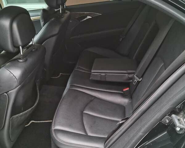 Черный Мерседес Е-Класс, объемом двигателя 2.99 л и пробегом 333 тыс. км за 11599 $, фото 16 на Automoto.ua