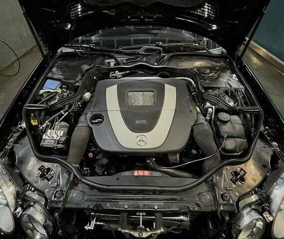 Черный Мерседес Е-Класс, объемом двигателя 3 л и пробегом 201 тыс. км за 7999 $, фото 7 на Automoto.ua