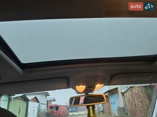 Черный Мерседес Е-Класс, объемом двигателя 1.8 л и пробегом 270 тыс. км за 8650 $, фото 11 на Automoto.ua