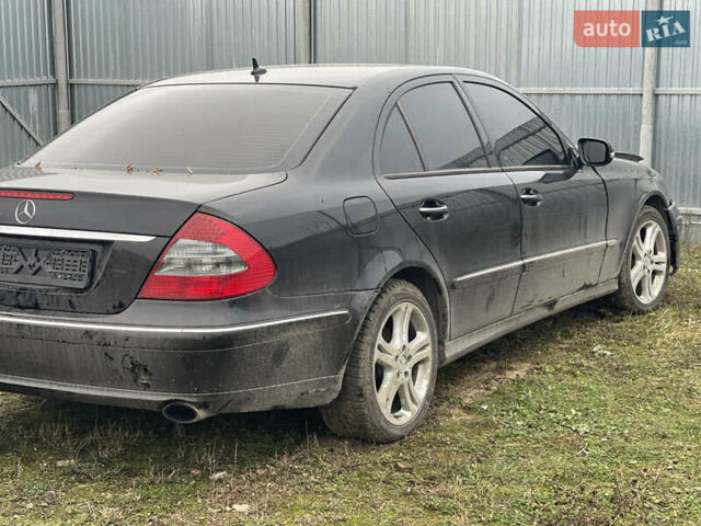 Чорний Мерседес Е-Клас, об'ємом двигуна 2.99 л та пробігом 374 тис. км за 4700 $, фото 4 на Automoto.ua