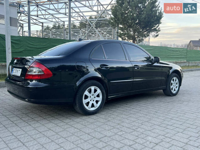Черный Мерседес Е-Класс, объемом двигателя 2.2 л и пробегом 317 тыс. км за 6700 $, фото 12 на Automoto.ua