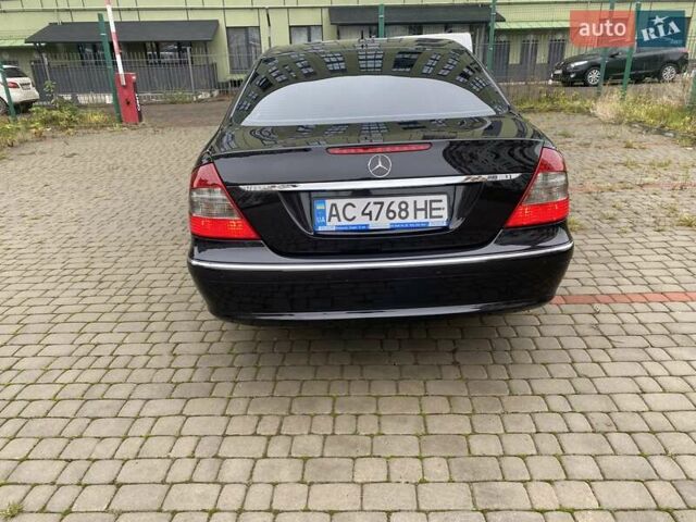 Черный Мерседес Е-Класс, объемом двигателя 3 л и пробегом 351 тыс. км за 9400 $, фото 2 на Automoto.ua