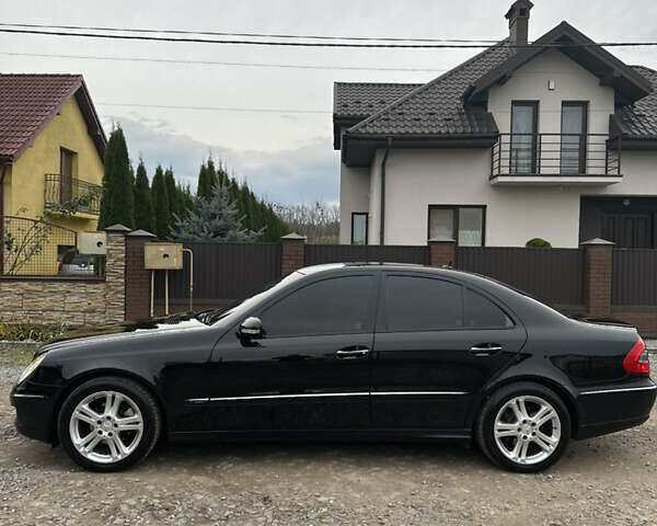 Черный Мерседес Е-Класс, объемом двигателя 2.15 л и пробегом 260 тыс. км за 11777 $, фото 16 на Automoto.ua