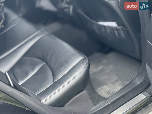 Чорний Мерседес Е-Клас, об'ємом двигуна 2.99 л та пробігом 374 тис. км за 4700 $, фото 24 на Automoto.ua