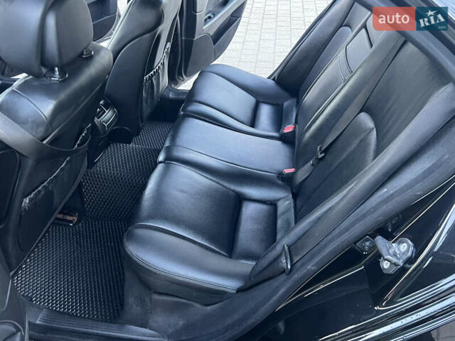 Черный Мерседес Е-Класс, объемом двигателя 2.2 л и пробегом 317 тыс. км за 6700 $, фото 17 на Automoto.ua