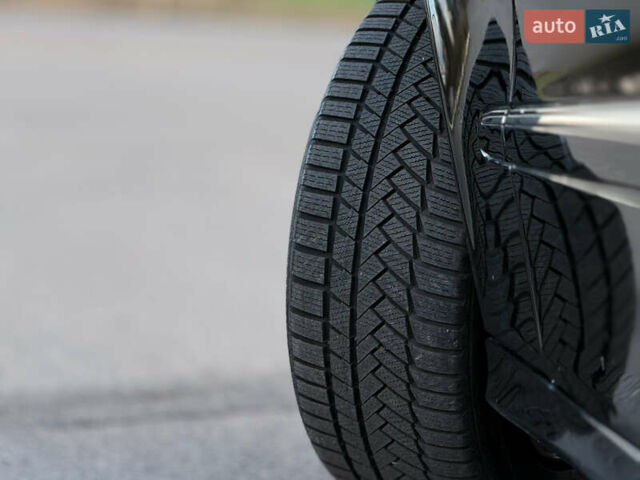 Чорний Мерседес Е-Клас, об'ємом двигуна 3.5 л та пробігом 216 тис. км за 8500 $, фото 15 на Automoto.ua