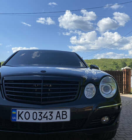 Черный Мерседес Е-Класс, объемом двигателя 2.99 л и пробегом 310 тыс. км за 8200 $, фото 25 на Automoto.ua