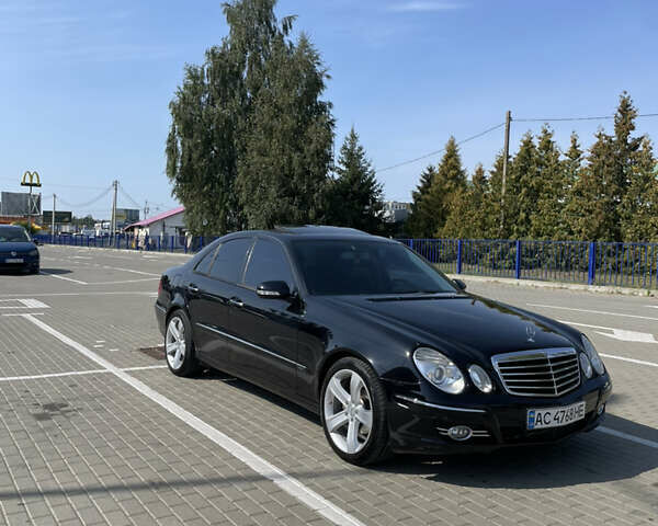 Черный Мерседес Е-Класс, объемом двигателя 3 л и пробегом 344 тыс. км за 9800 $, фото 2 на Automoto.ua