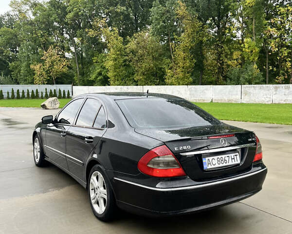 Черный Мерседес Е-Класс, объемом двигателя 2.99 л и пробегом 348 тыс. км за 7600 $, фото 5 на Automoto.ua