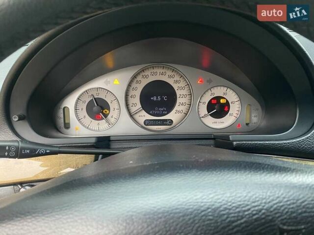 Черный Мерседес Е-Класс, объемом двигателя 3 л и пробегом 351 тыс. км за 9400 $, фото 7 на Automoto.ua