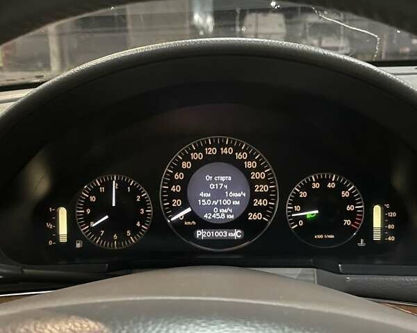 Черный Мерседес Е-Класс, объемом двигателя 3 л и пробегом 201 тыс. км за 7999 $, фото 9 на Automoto.ua