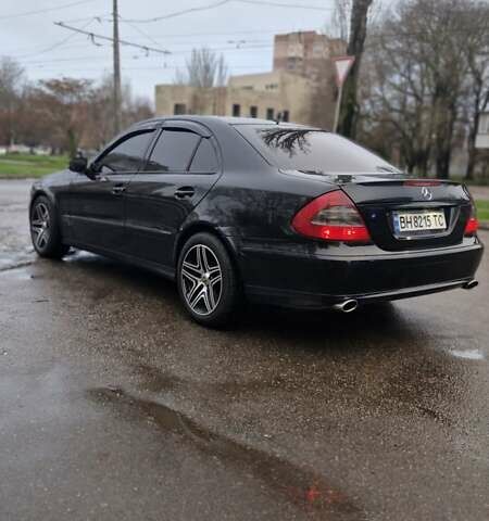 Черный Мерседес Е-Класс, объемом двигателя 1.8 л и пробегом 277 тыс. км за 7500 $, фото 5 на Automoto.ua