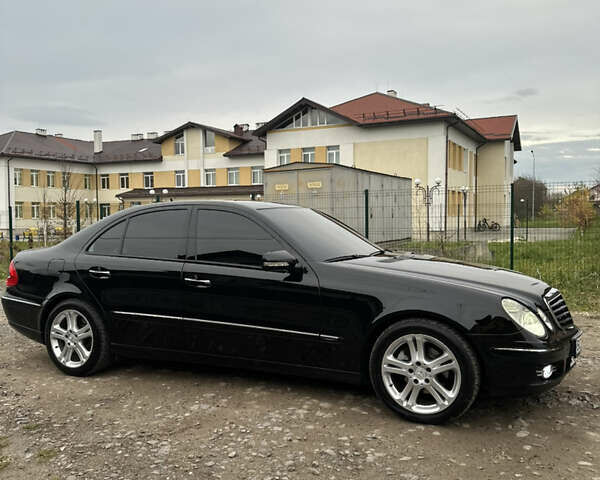 Черный Мерседес Е-Класс, объемом двигателя 2.15 л и пробегом 260 тыс. км за 11777 $, фото 8 на Automoto.ua