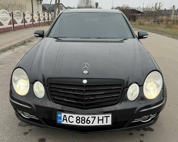Черный Мерседес Е-Класс, объемом двигателя 2.99 л и пробегом 355 тыс. км за 7500 $, фото 1 на Automoto.ua