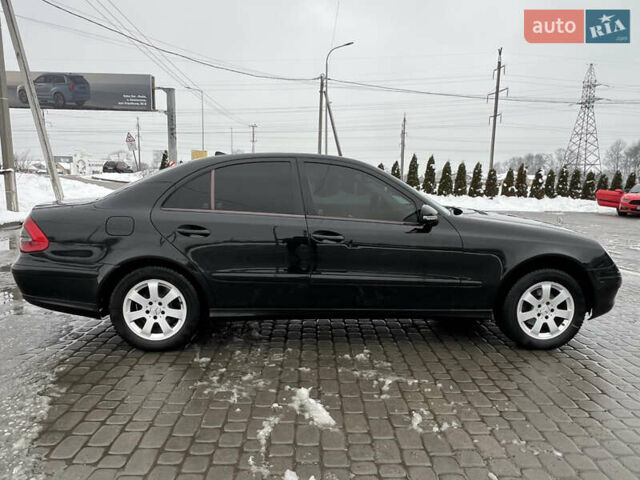 Чорний Мерседес Е-Клас, об'ємом двигуна 2.2 л та пробігом 317 тис. км за 6700 $, фото 3 на Automoto.ua