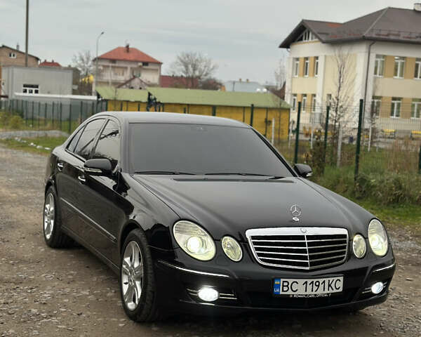 Черный Мерседес Е-Класс, объемом двигателя 2.15 л и пробегом 260 тыс. км за 11777 $, фото 5 на Automoto.ua