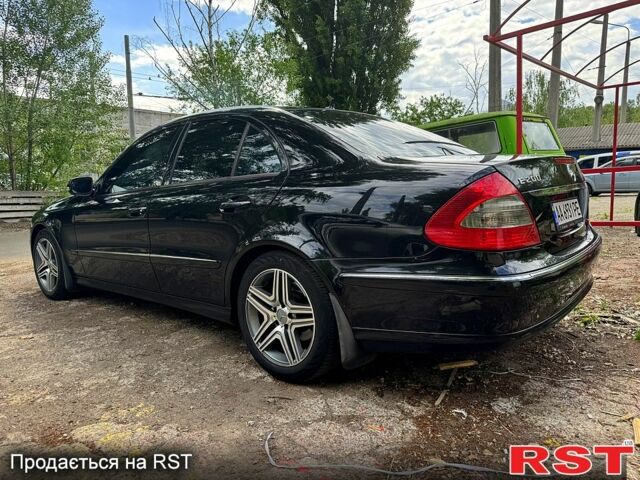 Чорний Мерседес Е-Клас, об'ємом двигуна 1.8 л та пробігом 390 тис. км за 7000 $, фото 3 на Automoto.ua