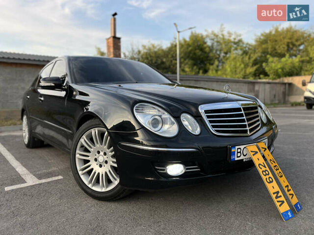 Чорний Мерседес Е-Клас, об'ємом двигуна 3 л та пробігом 380 тис. км за 10999 $, фото 11 на Automoto.ua