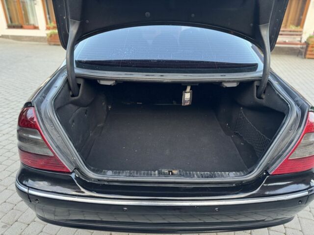 Черный Мерседес Е-Класс, объемом двигателя 2.1 л и пробегом 380 тыс. км за 6700 $, фото 15 на Automoto.ua