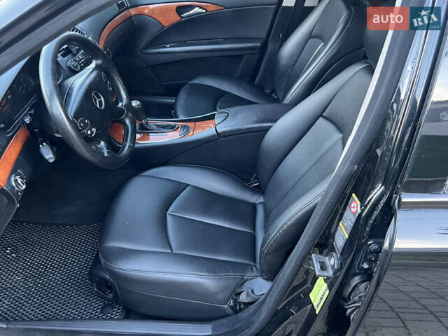 Черный Мерседес Е-Класс, объемом двигателя 2.2 л и пробегом 317 тыс. км за 6700 $, фото 14 на Automoto.ua