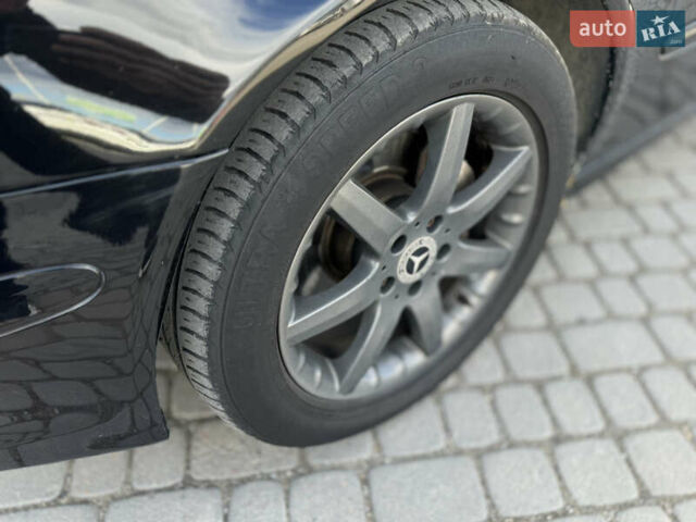 Мерседес Е-Клас 2007 у Івано-Франківську на Automoto.ua Чорний Мерседес Е-Клас, об'ємом двигуна 3 л та пробігом 309 тис. км за 6300 $, фото 10 на Automoto.ua