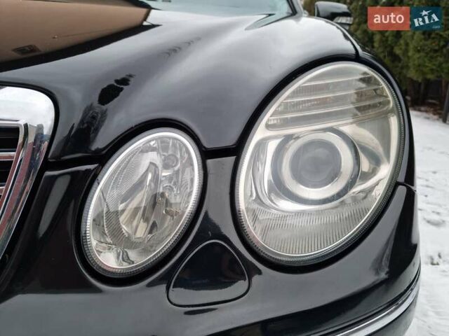 Черный Мерседес Е-Класс, объемом двигателя 2.99 л и пробегом 333 тыс. км за 11599 $, фото 38 на Automoto.ua