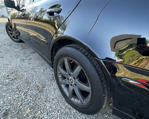Мерседес Е-Класс 2007 в Калуше на Automoto.ua Черный Мерседес Е-Класс, объемом двигателя 3 л и пробегом 309 тыс. км за 6999 $, фото 17 на Automoto.ua