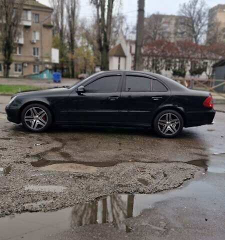 Черный Мерседес Е-Класс, объемом двигателя 1.8 л и пробегом 277 тыс. км за 7500 $, фото 3 на Automoto.ua