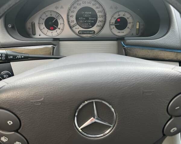 Мерседес Е-Клас 2007 у Одесі на Automoto.ua Чорний Мерседес Е-Клас, об'ємом двигуна 1.8 л та пробігом 273 тис. км за 9200 $, фото 8 на Automoto.ua