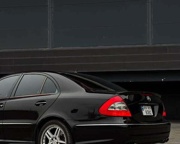 Черный Мерседес Е-Класс, объемом двигателя 3 л и пробегом 384 тыс. км за 9500 $, фото 9 на Automoto.ua