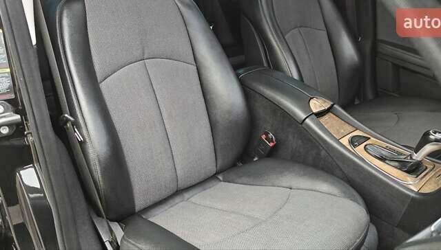 Черный Мерседес Е-Класс, объемом двигателя 2.2 л и пробегом 325 тыс. км за 9900 $, фото 21 на Automoto.ua