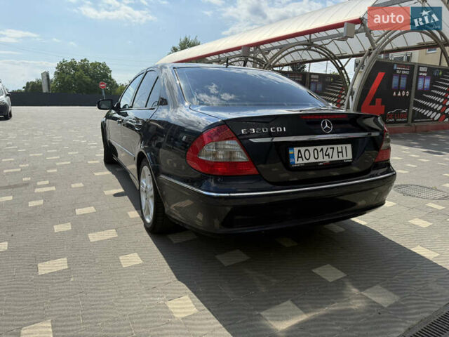 Чорний Мерседес Е-Клас, об'ємом двигуна 3 л та пробігом 230 тис. км за 8200 $, фото 5 на Automoto.ua