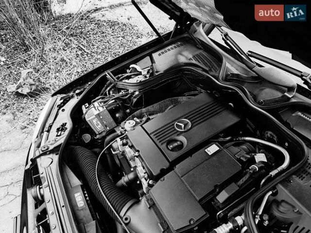 Черный Мерседес Е-Класс, объемом двигателя 1.8 л и пробегом 270 тыс. км за 8650 $, фото 9 на Automoto.ua