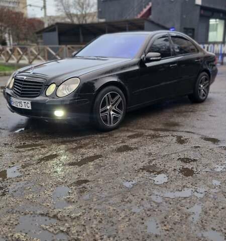 Черный Мерседес Е-Класс, объемом двигателя 1.8 л и пробегом 277 тыс. км за 7500 $, фото 1 на Automoto.ua