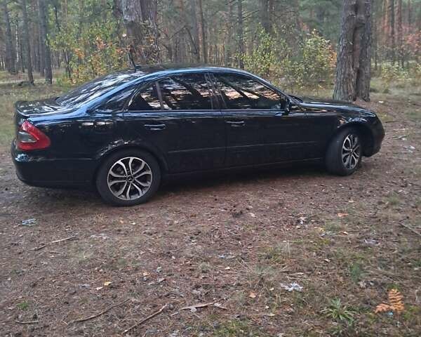 Мерседес Е-Класс 2007 в Маневичах на Automoto.ua Черный Мерседес Е-Класс, объемом двигателя 2.2 л и пробегом 340 тыс. км за 8650 $, фото 5 на Automoto.ua