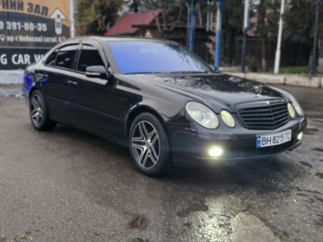 Черный Мерседес Е-Класс, объемом двигателя 1.8 л и пробегом 218 тыс. км за 7700 $, фото 1 на Automoto.ua