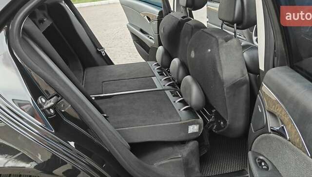 Черный Мерседес Е-Класс, объемом двигателя 2.2 л и пробегом 325 тыс. км за 9900 $, фото 46 на Automoto.ua