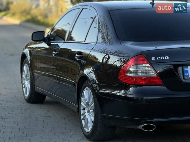 Мерседес Е-Класс 2007 в Ивано-Франковске на Automoto.ua Черный Мерседес Е-Класс, объемом двигателя 3 л и пробегом 239 тыс. км за 6999 $, фото 10 на Automoto.ua
