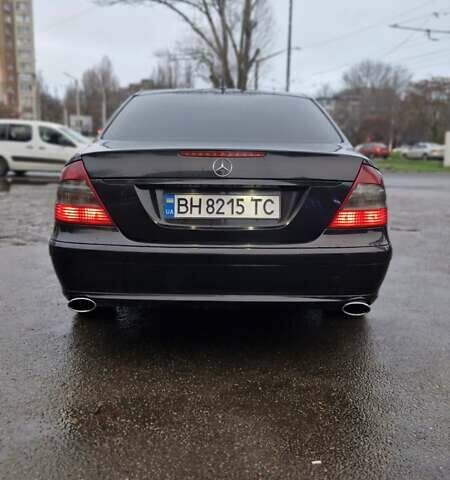 Черный Мерседес Е-Класс, объемом двигателя 1.8 л и пробегом 277 тыс. км за 7500 $, фото 6 на Automoto.ua
