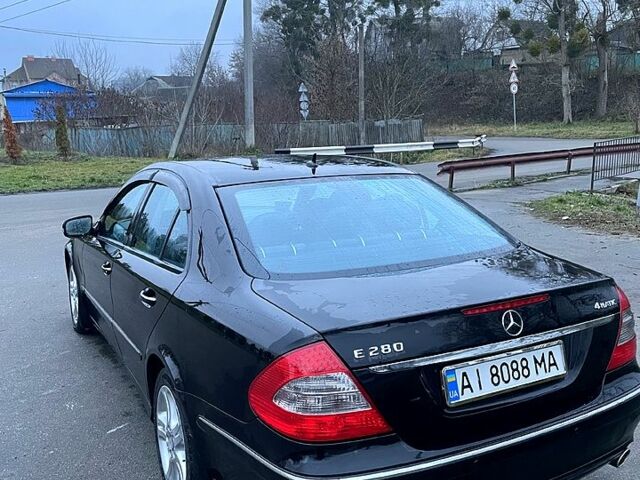 Черный Мерседес Е-Класс, объемом двигателя 3 л и пробегом 320 тыс. км за 9000 $, фото 9 на Automoto.ua