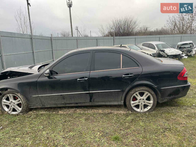 Чорний Мерседес Е-Клас, об'ємом двигуна 2.99 л та пробігом 374 тис. км за 4700 $, фото 18 на Automoto.ua