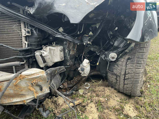 Чорний Мерседес Е-Клас, об'ємом двигуна 2.99 л та пробігом 374 тис. км за 4700 $, фото 7 на Automoto.ua