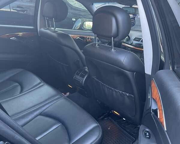 Черный Мерседес Е-Класс, объемом двигателя 3.5 л и пробегом 216 тыс. км за 7600 $, фото 8 на Automoto.ua