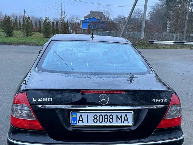 Черный Мерседес Е-Класс, объемом двигателя 3 л и пробегом 320 тыс. км за 9000 $, фото 10 на Automoto.ua