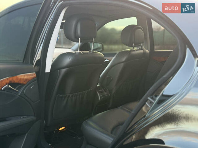 Чорний Мерседес Е-Клас, об'ємом двигуна 3.5 л та пробігом 216 тис. км за 8500 $, фото 21 на Automoto.ua